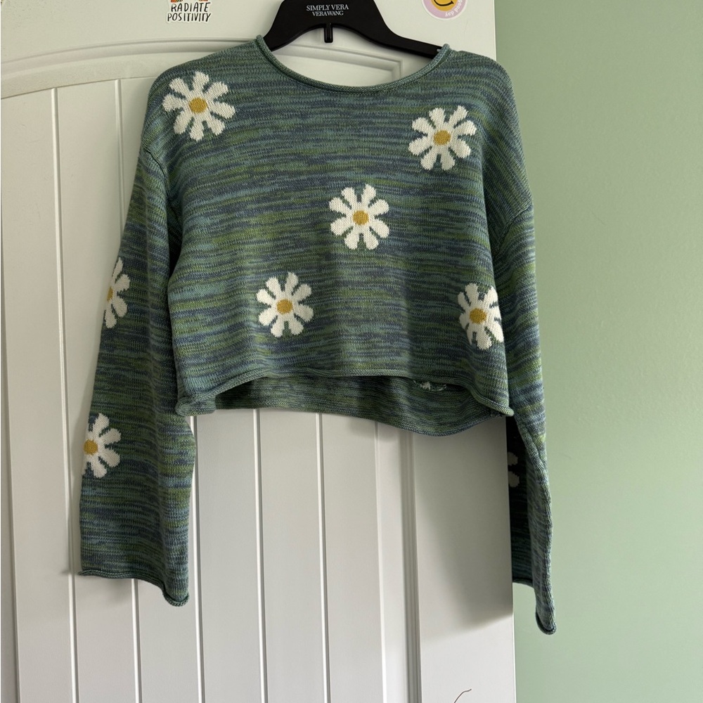 La Hearts Green and White Crew Neck Sweater with Floral Pattern